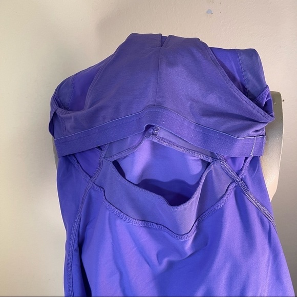 Lululemon top - Picture 8 of 8